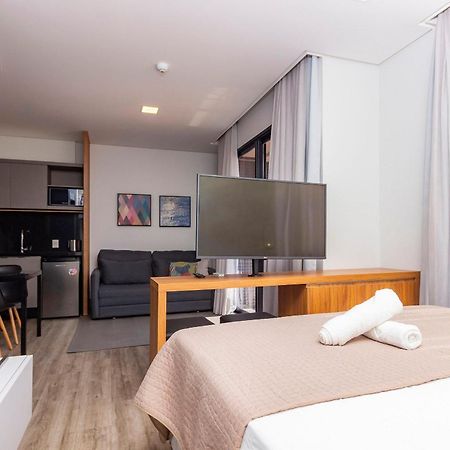 Aion Suites 205 - Lindo Apartamento Com Vista Para O Mar, A 60M Da Praia De Bombinhas, Com Piscina E Academia No Rooftop. Dış mekan fotoğraf