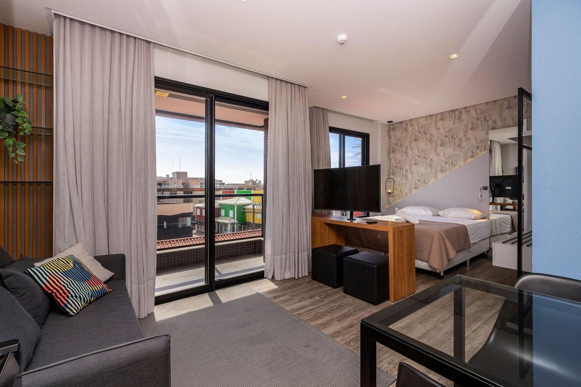 Aion Suites 205 - Lindo Apartamento Com Vista Para O Mar, A 60M Da Praia De Bombinhas, Com Piscina E Academia No Rooftop. Dış mekan fotoğraf