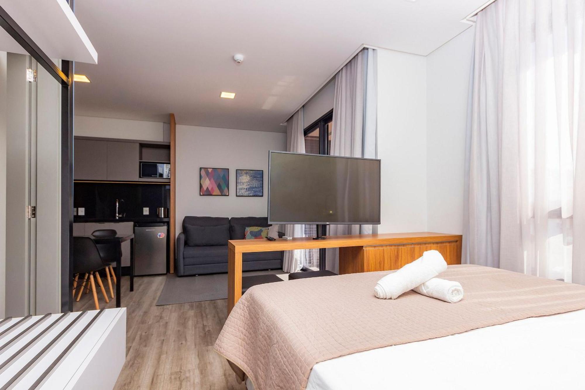 Aion Suites 205 - Lindo Apartamento Com Vista Para O Mar, A 60M Da Praia De Bombinhas, Com Piscina E Academia No Rooftop. Dış mekan fotoğraf