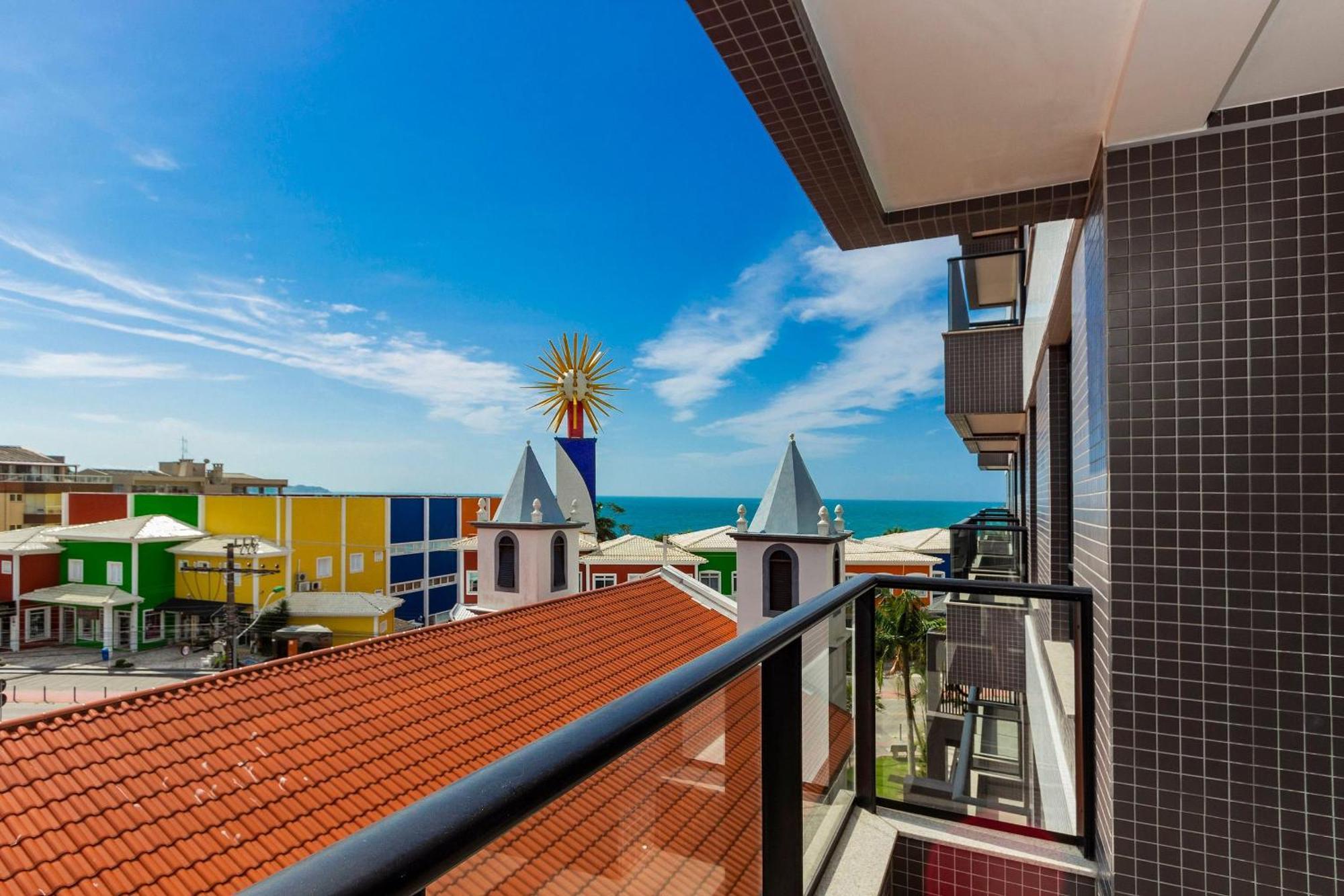 Aion Suites 205 - Lindo Apartamento Com Vista Para O Mar, A 60M Da Praia De Bombinhas, Com Piscina E Academia No Rooftop. Dış mekan fotoğraf
